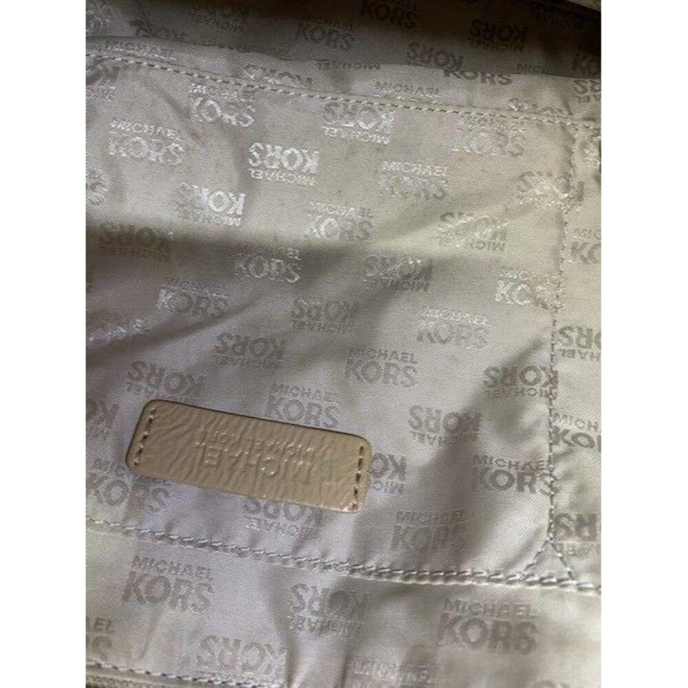 michael kors shopping tan patent leather tote - Picture 9 of 10